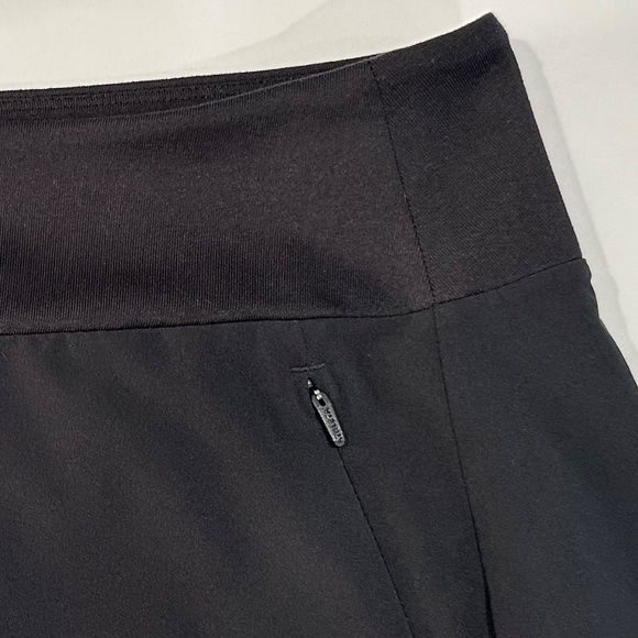 ATHLETA Black Soho Skort -  Size 6. - Picture 2 of 10